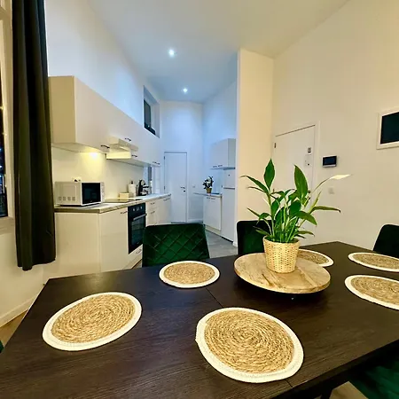 Apartamento Luxury By Rikas Mons