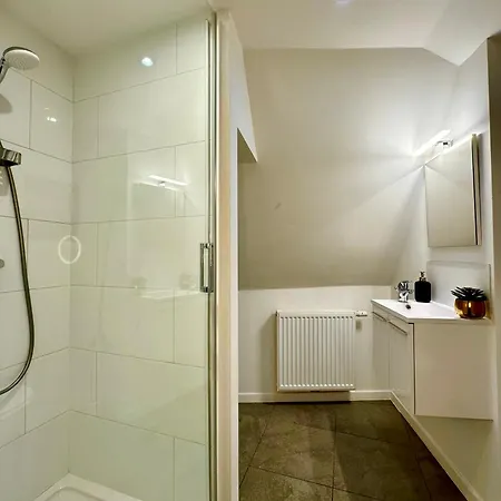 Luxury By Rikas Mons