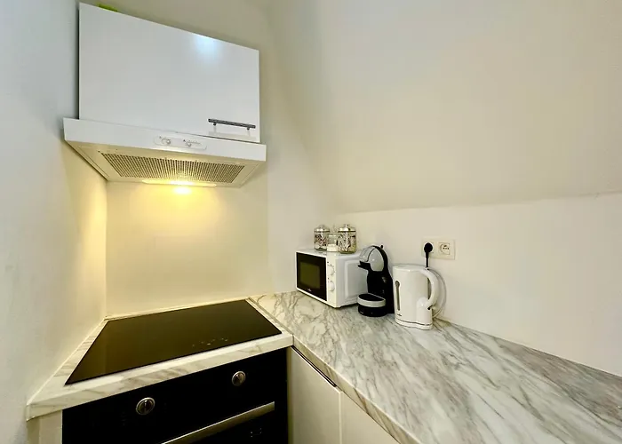 Luxury By Rikas Appartement Mons