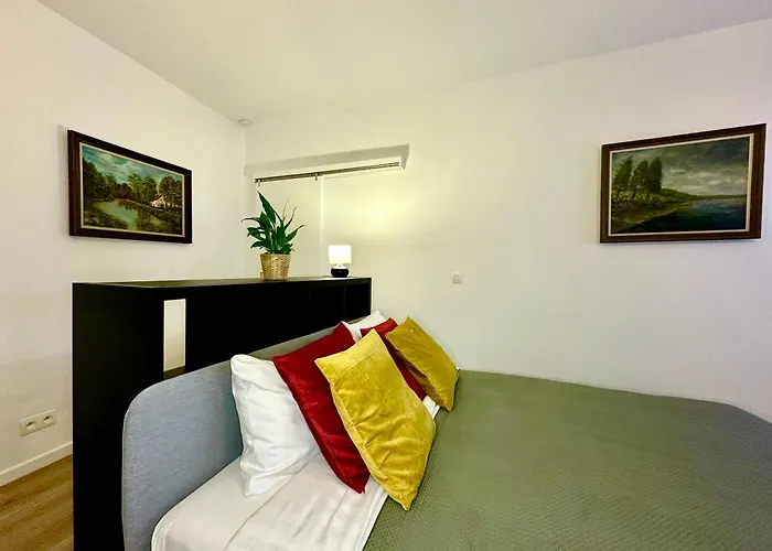 Luxury By Rikas Appartement *